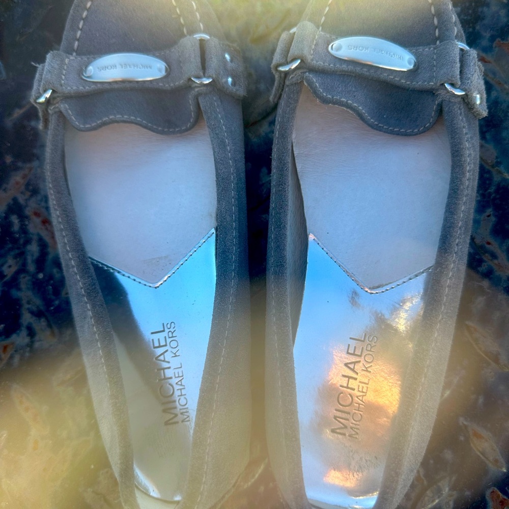 Micheal kor slip on very comfy
